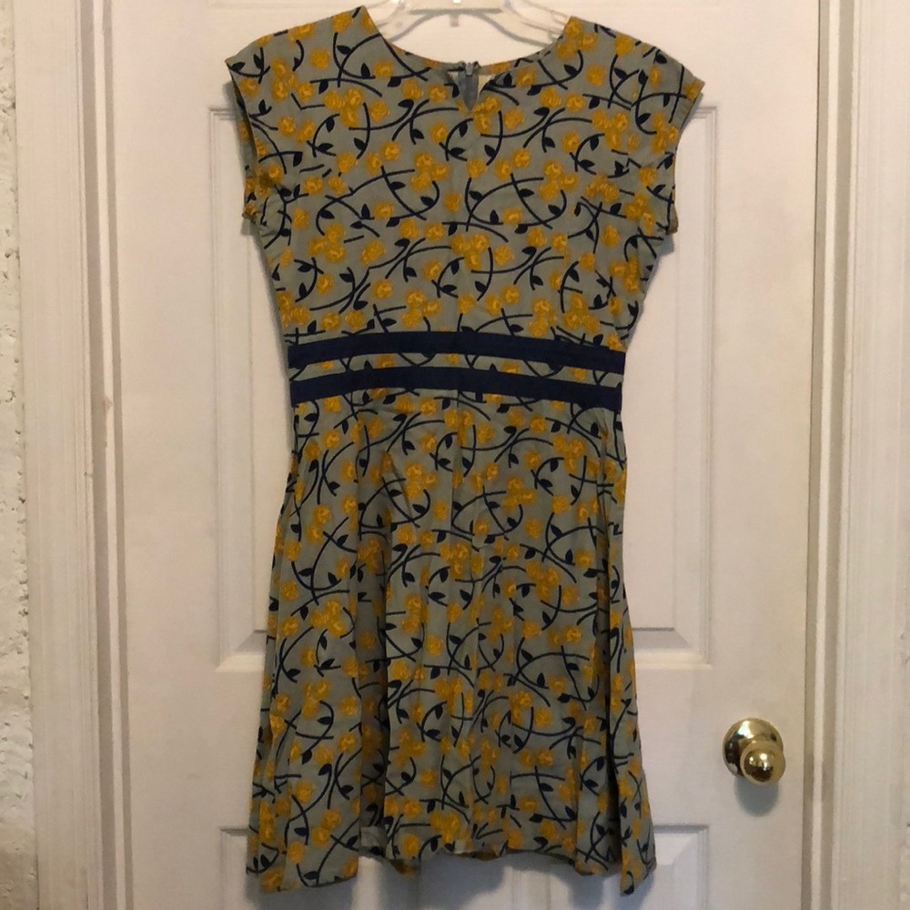 Floral print dress, M, street sz 6, ethical brand